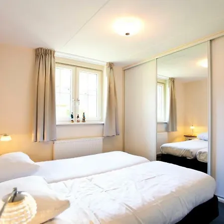 Sleeps 8 Pool Wifi T644077 Veldhuizen